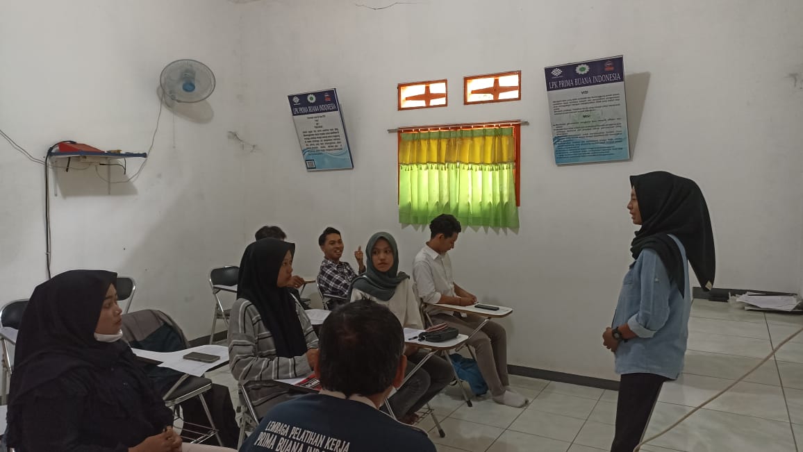 Memaksimalkan Persiapan Calon Pemagang: Program Pembaruan Materi Sebelum Penempatan